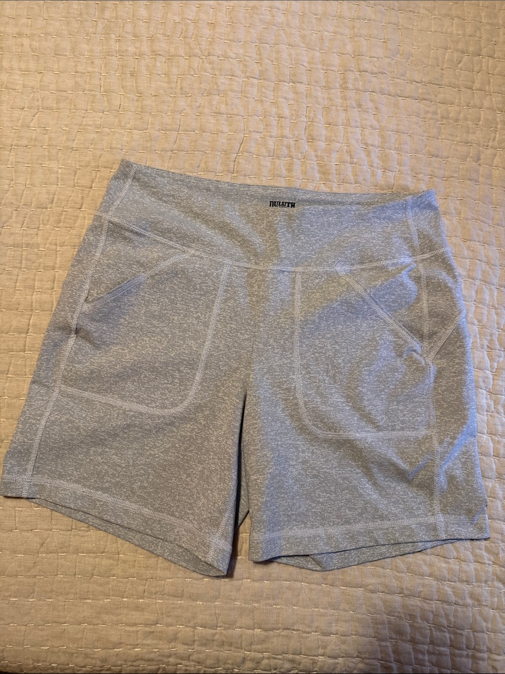 Duluth Trading Co Light Heather Gray Women's Athletic Shorts
